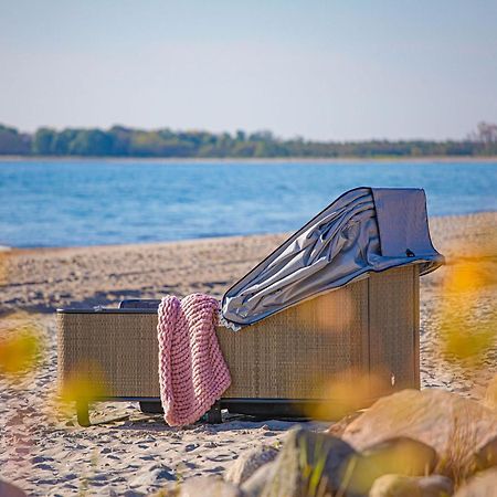 Strand Lounge Kronsgaard エクステリア 写真