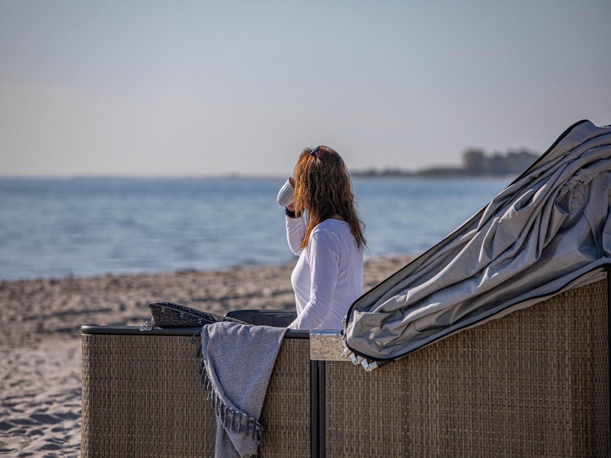 Strand Lounge Kronsgaard エクステリア 写真